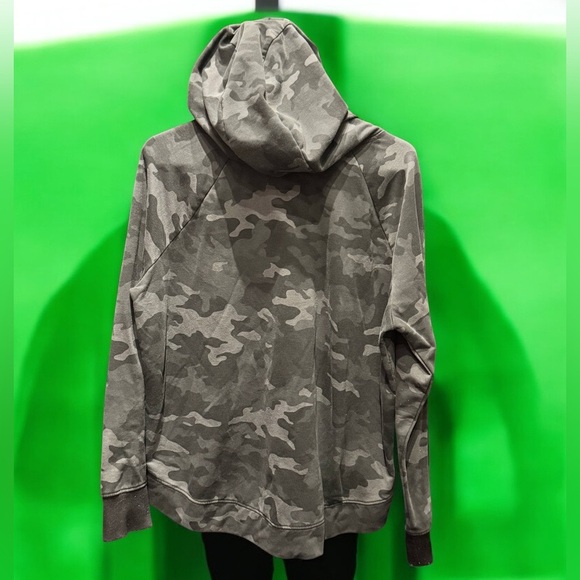 Camouflage Hoodie XL JUNIORS - Picture 2 of 4